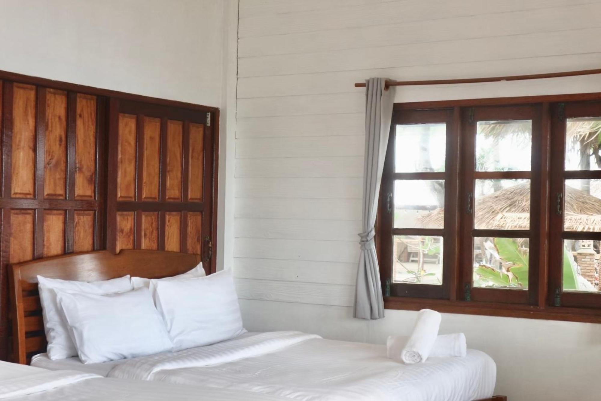 Baanboonpetch Resort Ban Phlong Takhe Bagian luar foto